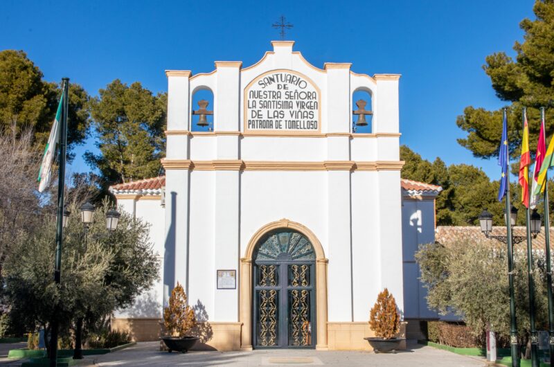 Santuario Virgen de las Viñas y Recinto de Pinilla.